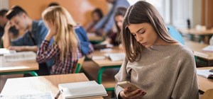 Internet Safety - France bans Cellphones in Schools for ages 6 -15