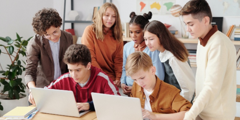 school internet safety, online safety talk for kids