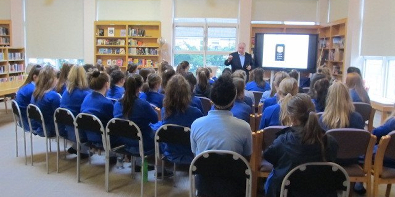 internet safety talks #SID2019
